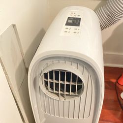 Friedrich 8,000 BTU Air Conditioner With Heat
