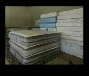 Queen bed pillow top can deliver new