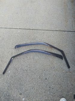 2004 GMC Savana side window deflector