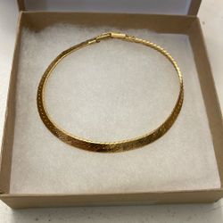 Gold Tone Herringbone Bracelet 