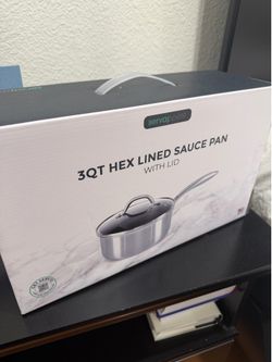 3 QT Hex Lined Saucepan with Lid
