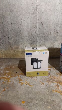 Outdoor Hardwired Wall Lantern