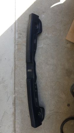 2012 2013 2014 2015 2016 TOYOTA PRIUS C TRUNK SILL LATCH COVER TRIM OEM