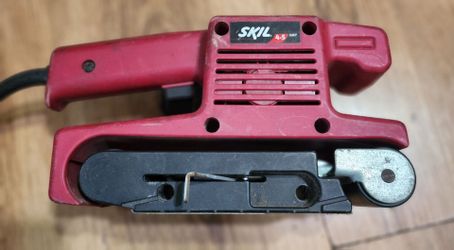 Skil 3x18 "Belt sander