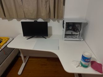 IKEA Bekant Corner Desk (Adjustable Height)