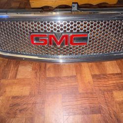 GMC Yukon Denali Grill