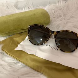 GUCCI SUNGLASSES 