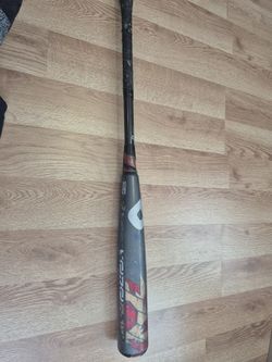 Demarini Bat