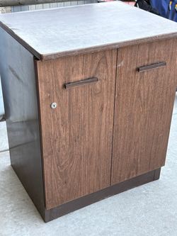 Garage metal cabinet 24” x 20” x 30”H
