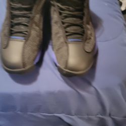 Jordan 13s  hyper Royal Blue