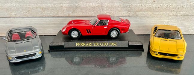 Hot Wheels F355 Spider, F355 Coupe & 250 GTO