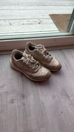 Reebok Women Shoes