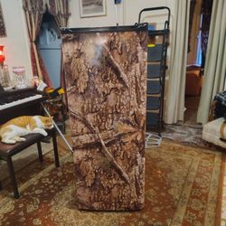 7 Cubic Foot Upright Freezer