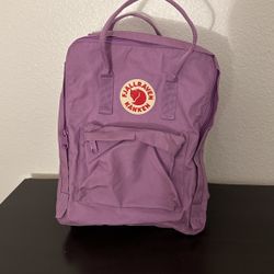 Fjallraven Kanken Backpack 