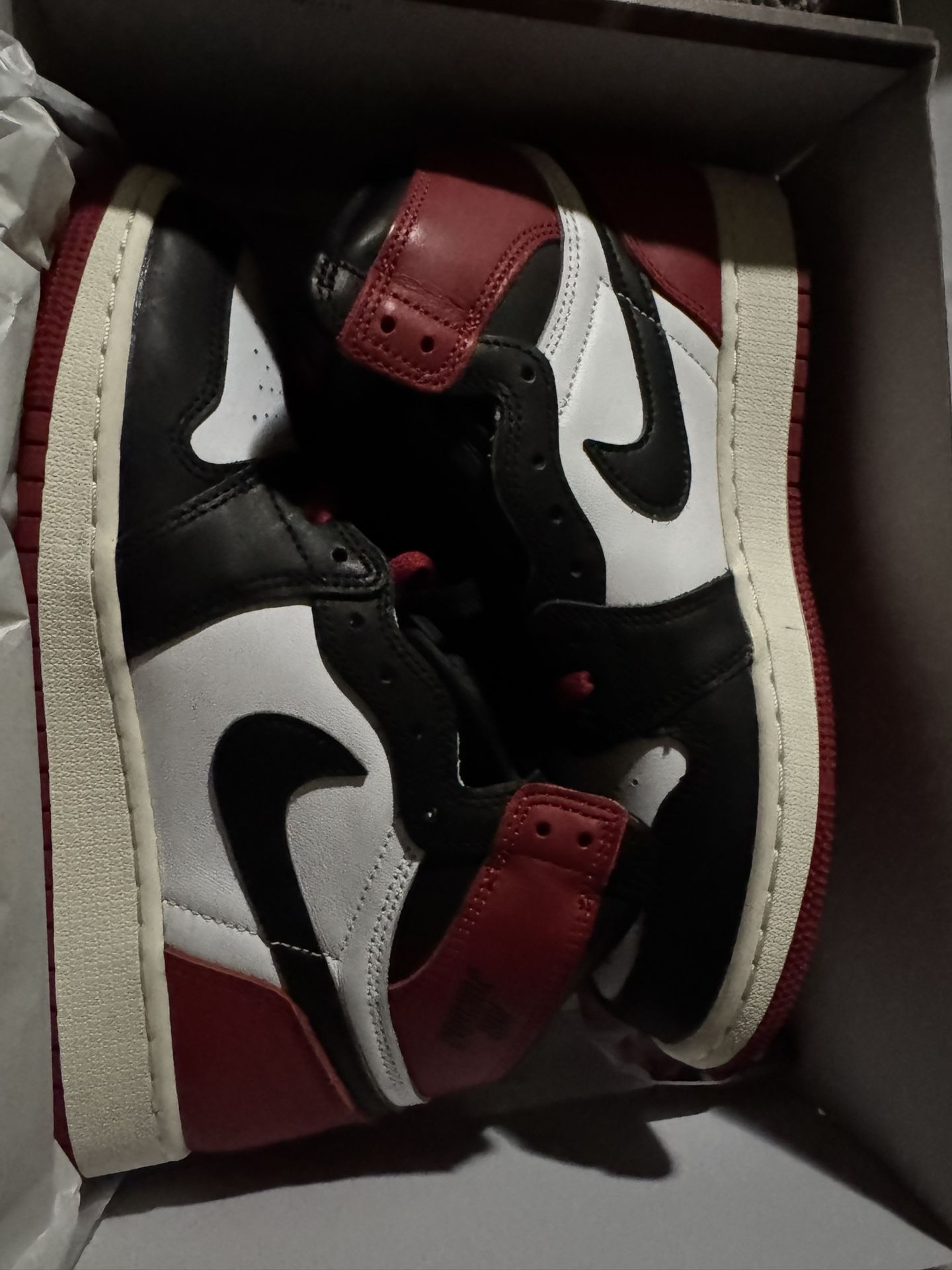 Jordan 1 Black Toe