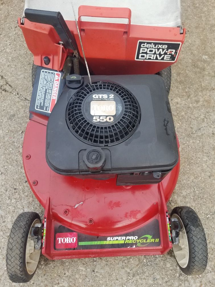 Toro gts2 550 super pro recycler Deluxe power drive. 3 speed self propelled mower mulcher bagger. Just serviced for Sale in Cleveland OH OfferUp