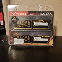 32GB (2x16GB) DDR4 3200 CL16 T-Force TUF Gaming RAM