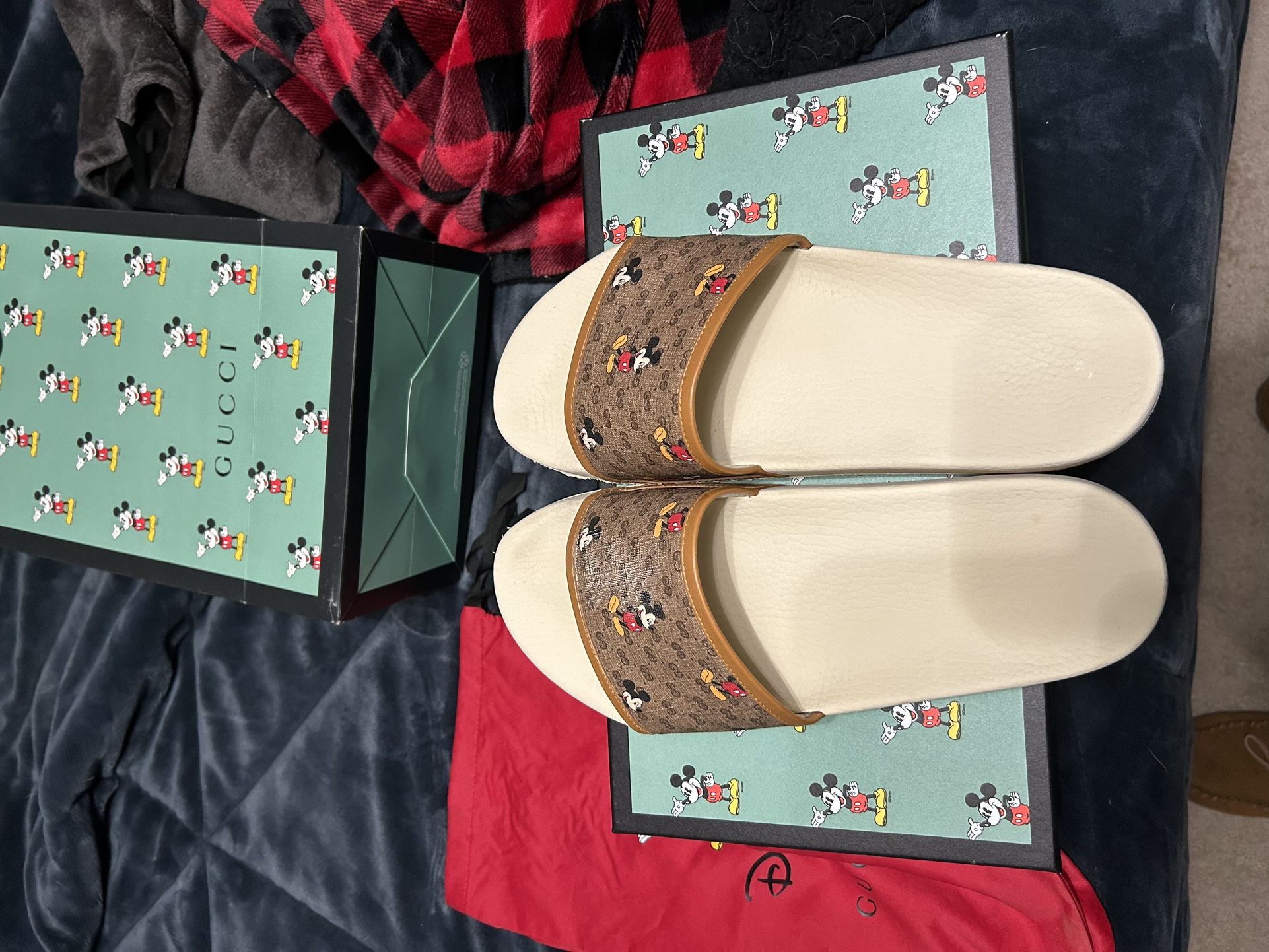 Gucci Slides