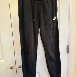 Nike Women’s Black Sweat Pant Size Small
