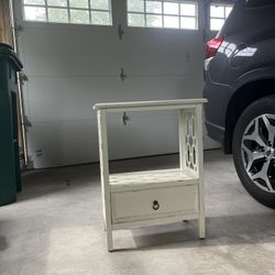 Small Distressed White 1-drawer Bottom Shelf Table 