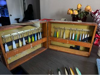 Antique  ￼Fishing lures