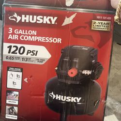 Husky 3 Gal. Air Compressor 