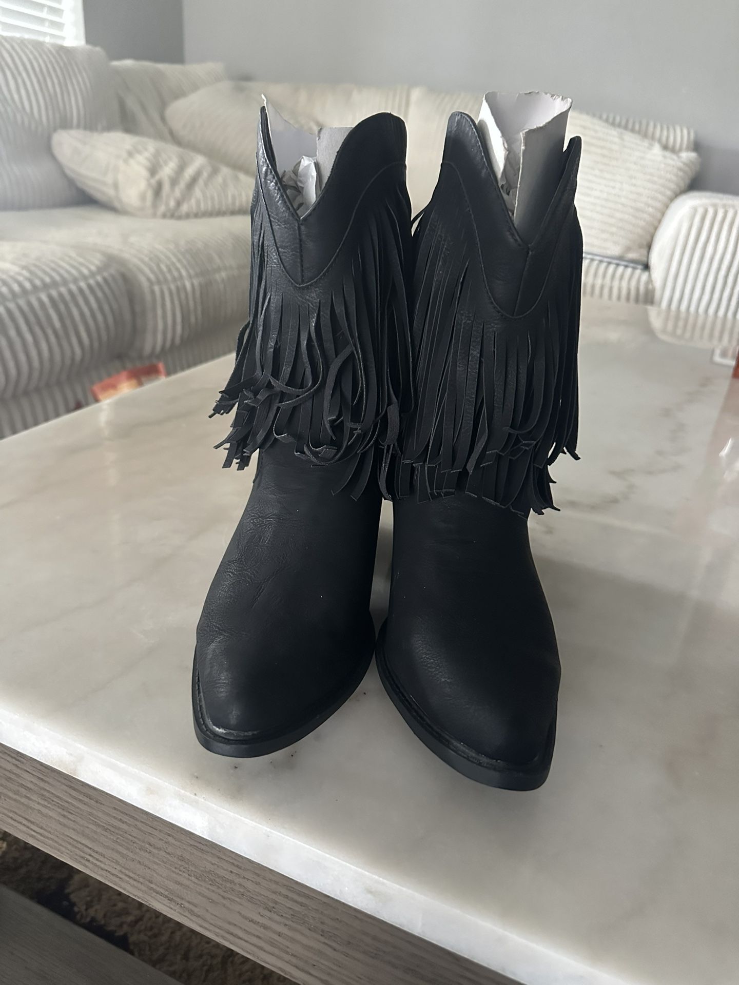 Roper black fringe boots