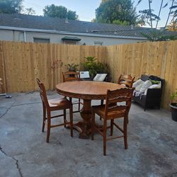 Round table