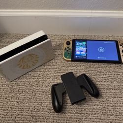 Nintendo Switch OLED - Zelda Edition