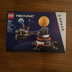 Lego Technic Solar System Unopened 