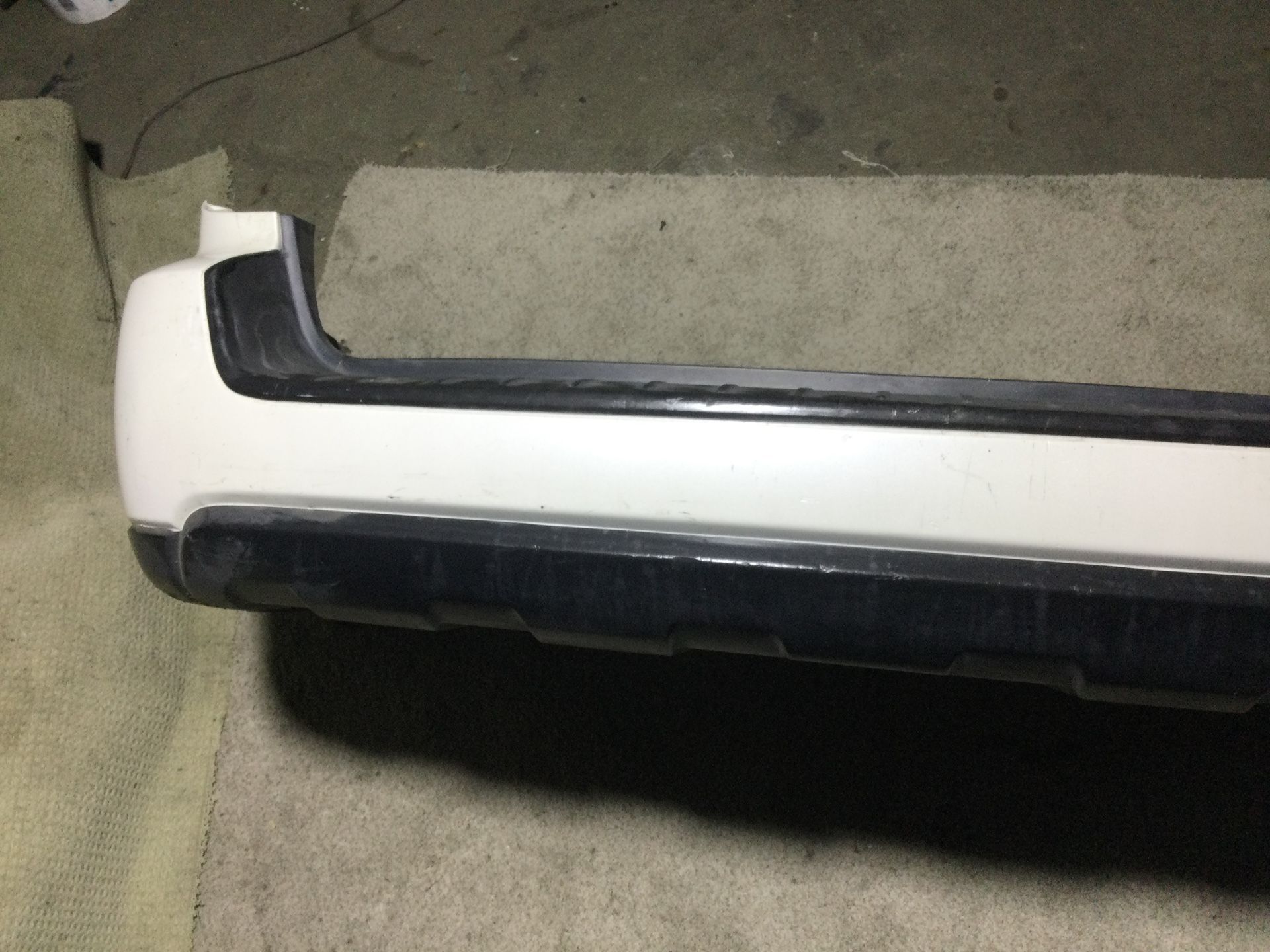 2005 2006 2007 2008 2009 Subaru Legacy Outback Rear Bumper