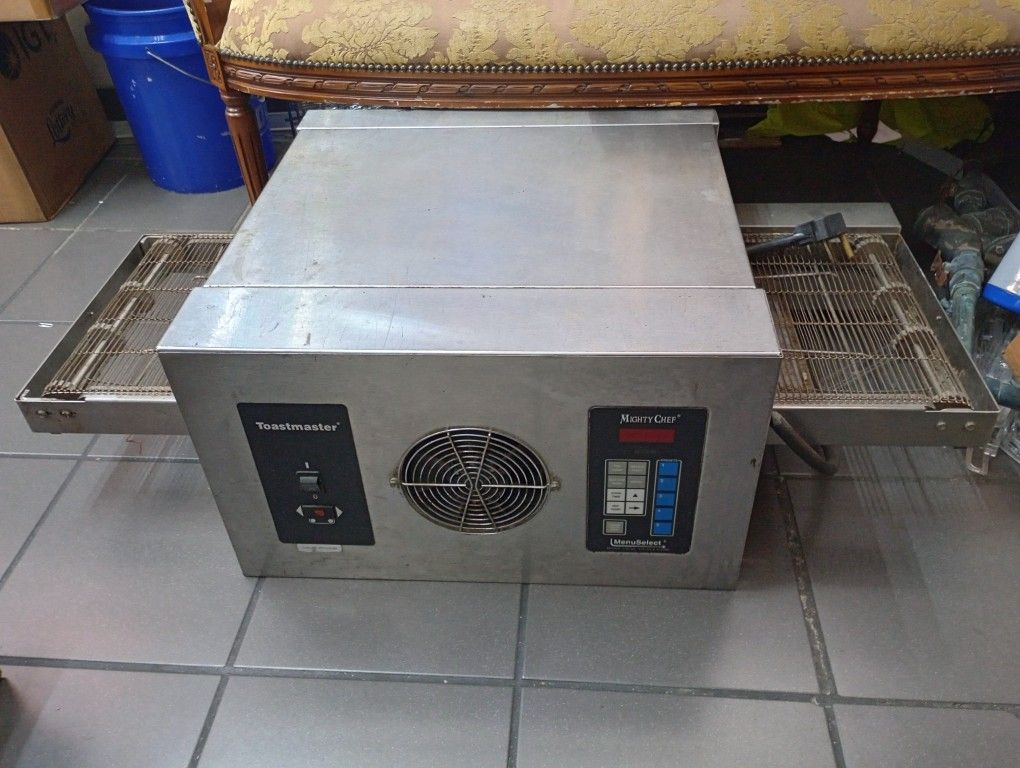 Toastmaster Mighty Chef Countertop Conveyor Pizza Oven *750.00 Firm* CTX Model TCO2141 220 Volt
