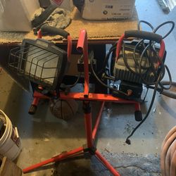 Construction light and stand