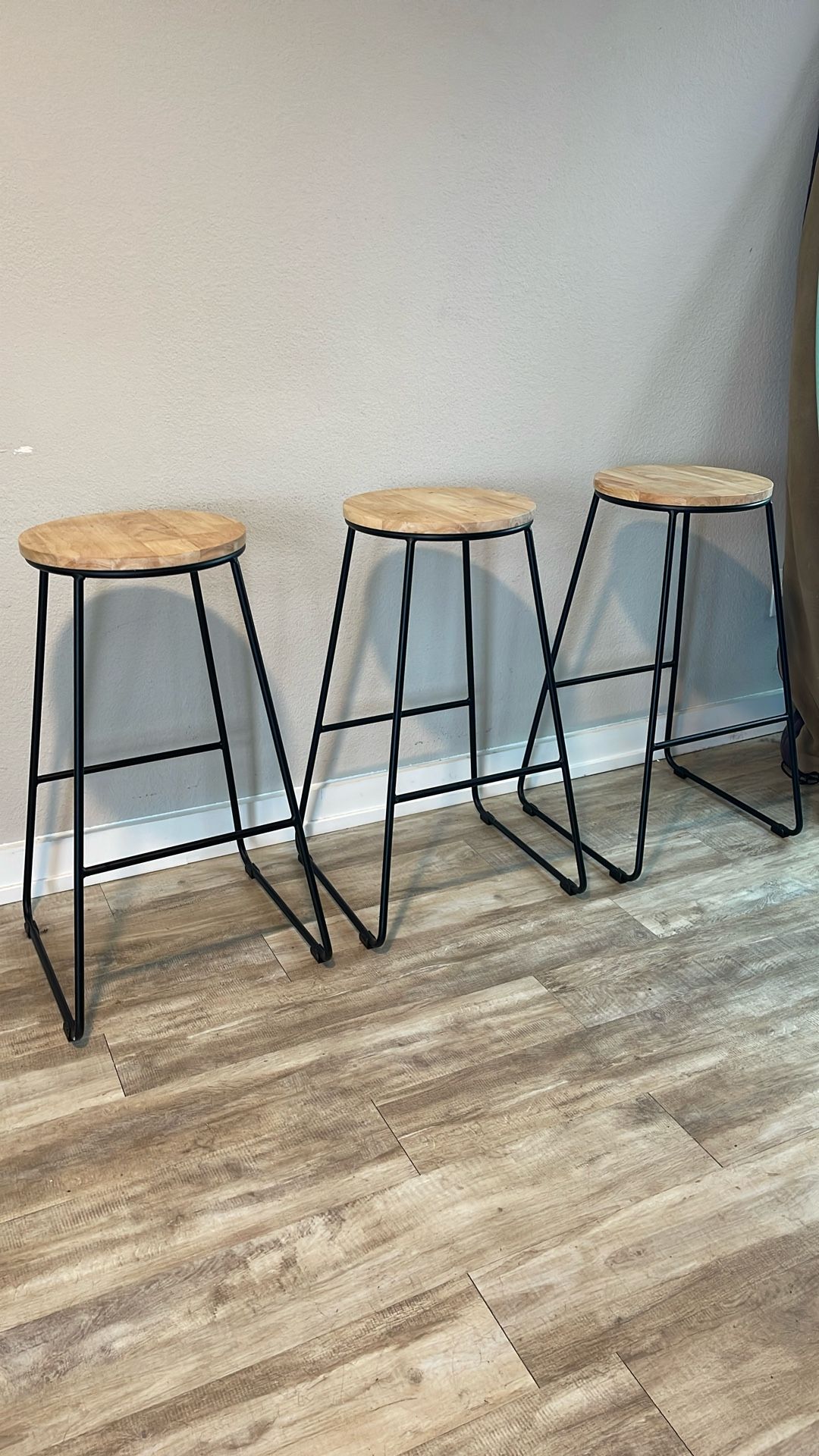 Stool Chairs Kitchen Bar $10 Each 