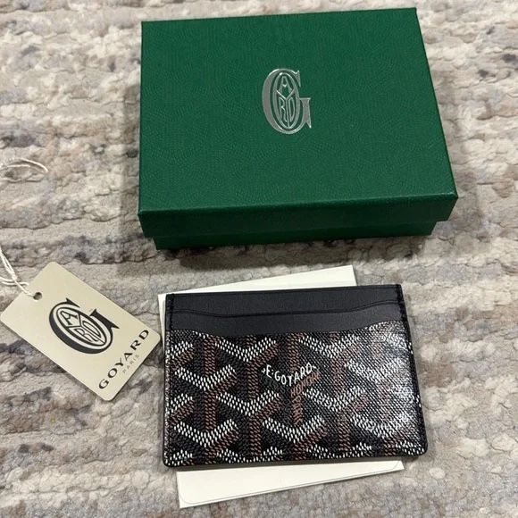 Goyard card wallet