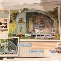 Miniature Travel Trailer And Dollhouse Accessories 