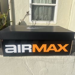 NIKE AIR MAX DN8 "BLACK/GREEN STRIKE-DK SMOKE GREY-BLACK"