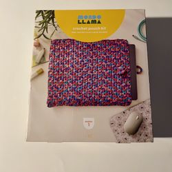 Mondo Llama Crochet Pouch Kit New Sealed Art Diy Craft Fun Colorful Handy