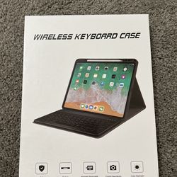 iPad Case With Wireless Keyboard