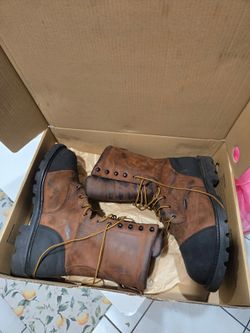 Red wings boots size 13
