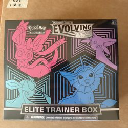 Pokémon Evolving Skies ETB