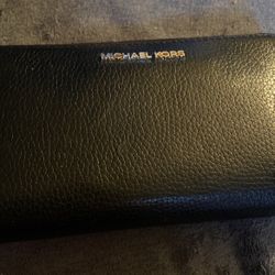 Michael Kors wallet