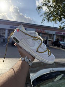 Off White Dunks Lot 37