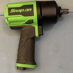Snap-on Tools 1/2" Drive Air Impact Wrench (Green)