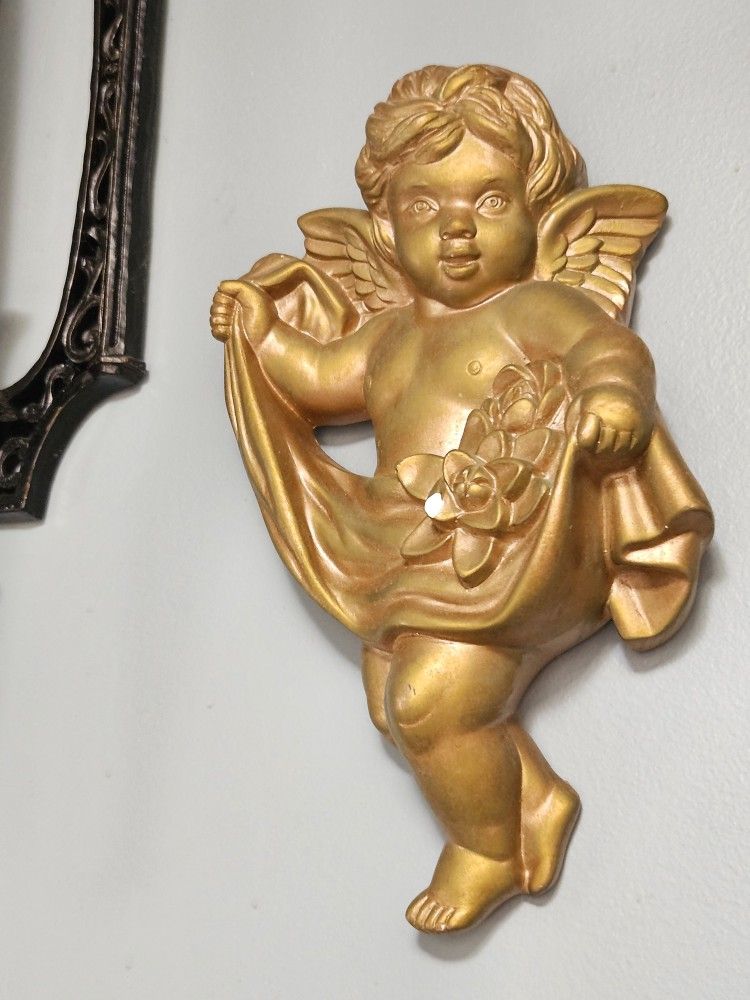 Vintage Midcentury Chalk Angel GOLDEN knick Knack Wall Hanging