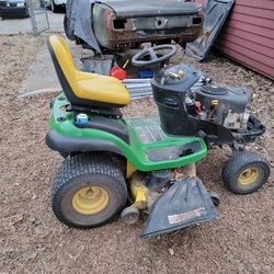 John Deer Riding Lawn Mower