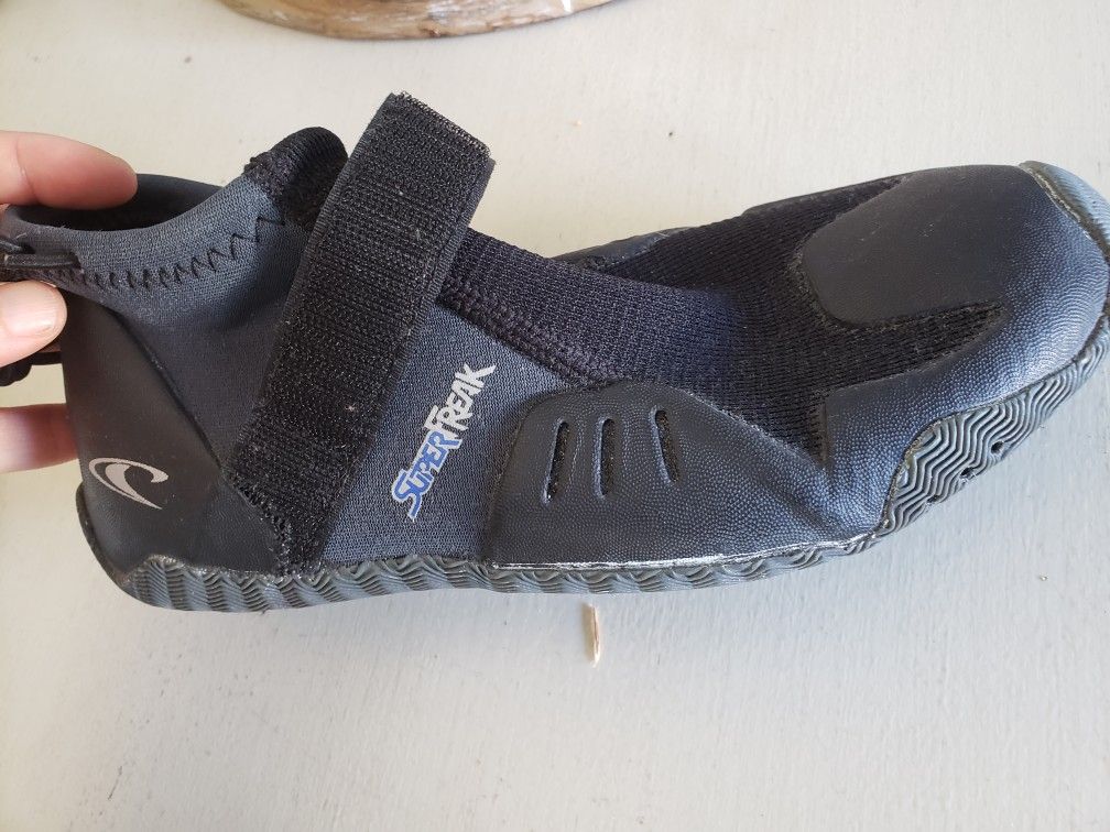 Surf Shoes/water Shoes/ Ocean Shoes