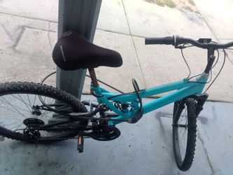 Huffy 18 speed mountain bike