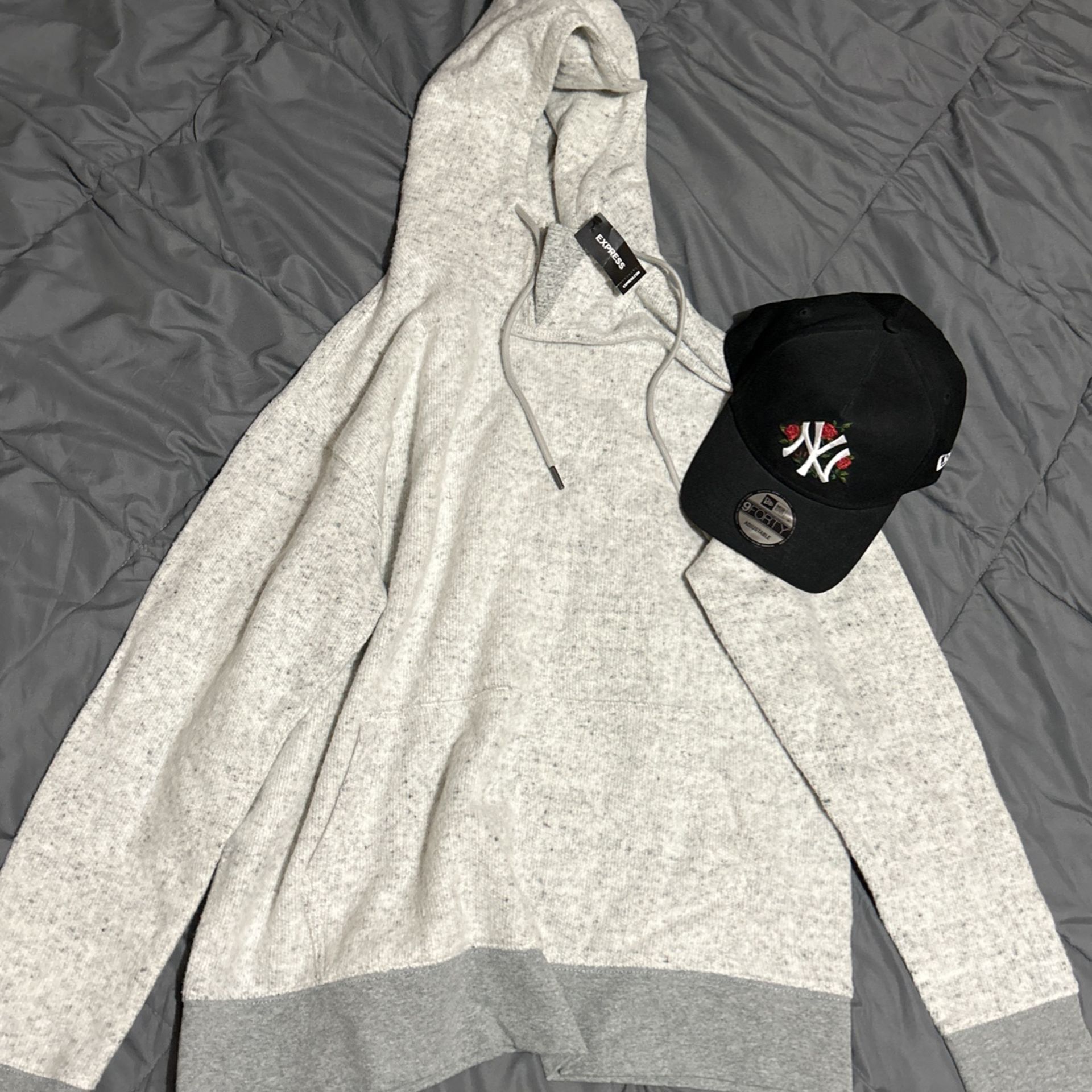 Express Hoodie And Rose Hat