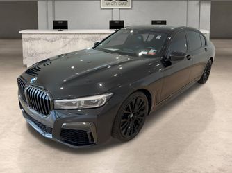 2022 BMW 750